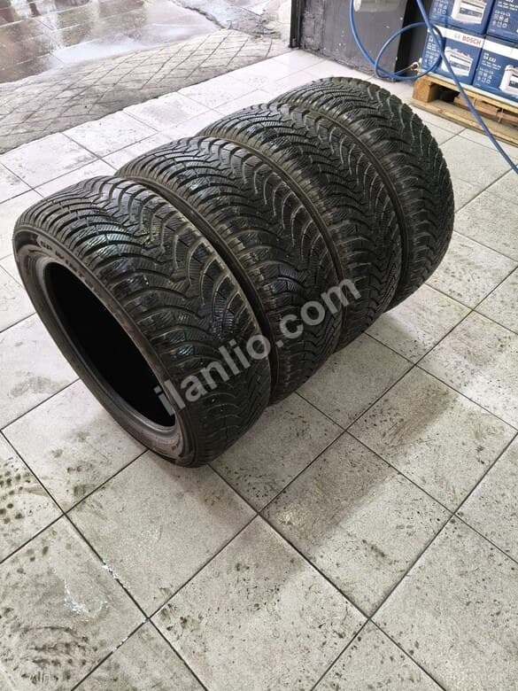 DUNLOP 37/2024 ÜRETİMLİ 195/55/R16 KIŞLIK HATASIZ LASTİK